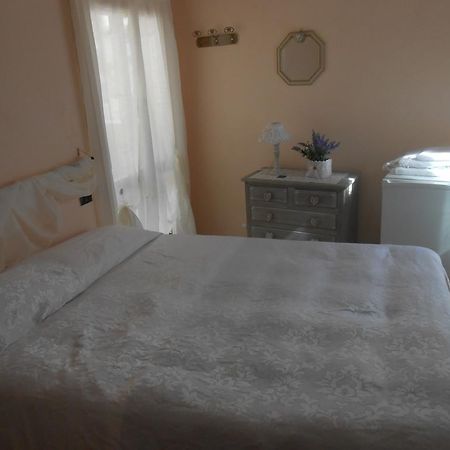 The Sunrise Hotel Riomaggiore Exterior photo